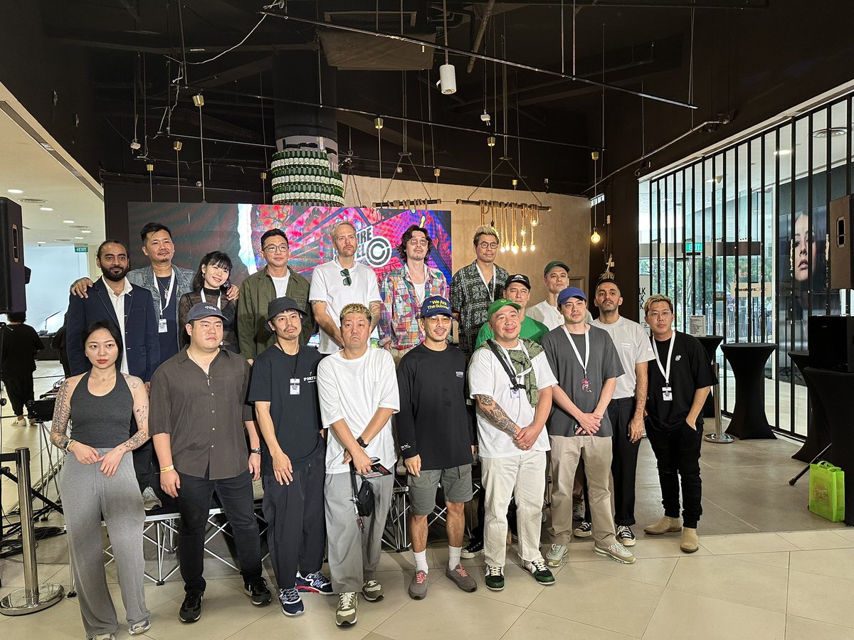 drguocheng's tweet photo. We went to @culturecartel_ 2022 exhibit yesterday at SCAPE. Great intersection of art, culture, and fashion. Plenty of #blockchain integration opportunities, for example @MightyJaxx toy figurine tagged to token! However we did not see any #VR or #metaverde integration yet! https://t.co/DQCmWXQE7a
