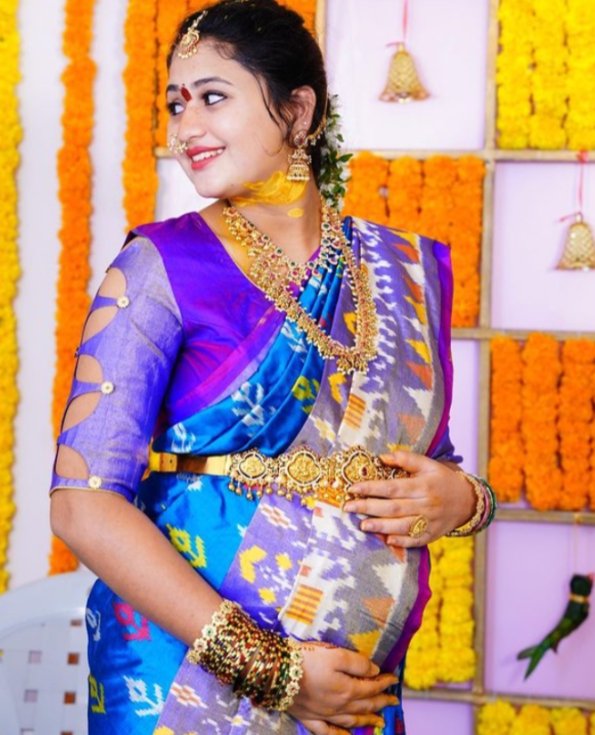 Anupamasri2's tweet photo. #REVANVITHA
Congratulations ๐๐๐ https://t.co/eNHvH2iNyF