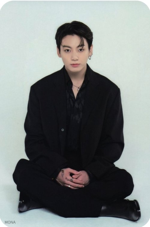 Iamthat1019's tweet image. Hi, @billboard @billboardcharts Waiting for you also to do what is right and correct your MASSIVE mistake. The music video for “Dreamers” by Jungkook was put in the wrong category by YouTube, and the streams were not counted, which affected his results in the charts.