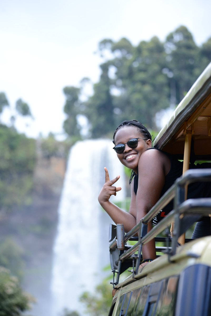December only brings good tidings of great joy. 
This year is no different. 
Happy weekending! 

📸 @Ssenyonyiderick
.
.
.
#peace #reign #weekendaway #adventure #thrill #exploremore #exploreuganda #discover #pearlofafrica #uniquelyours