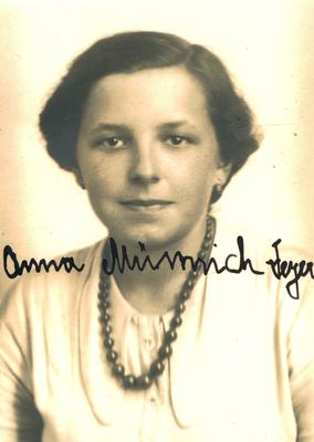 2 December 1922 | A Czech Jewish woman, Anna Minichová, was born.

She was deported to #Auschwitz from #Theresienstadt ghetto on 1 October 1944. She did not survive.