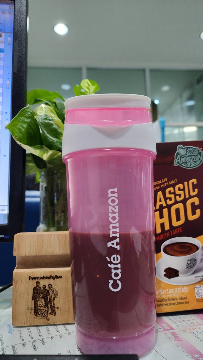 SafiyaZa's tweet photo. 📌เริ่มต้นจากการซื้อมาเพื่อร่วมกิจกรรมของอเมซอน^^
สุดท้ายตอนนี้กลายเป็นเครื่องดื่มเพิ่มพลังในการทำงานช่วงบ่ายๆของแม่ไปล่ะชงอุ่นๆใส่แก้สีชมพูพาสเทลหวานๆชื่นใจ^^ ตอนนี้ติดใจช๊อคโกแลตดริ้งของเค้าไปเรียบร้อยยยยยย^^😁
#LoveAmazon
#Amazon https://t.co/fi3oe1z0ID