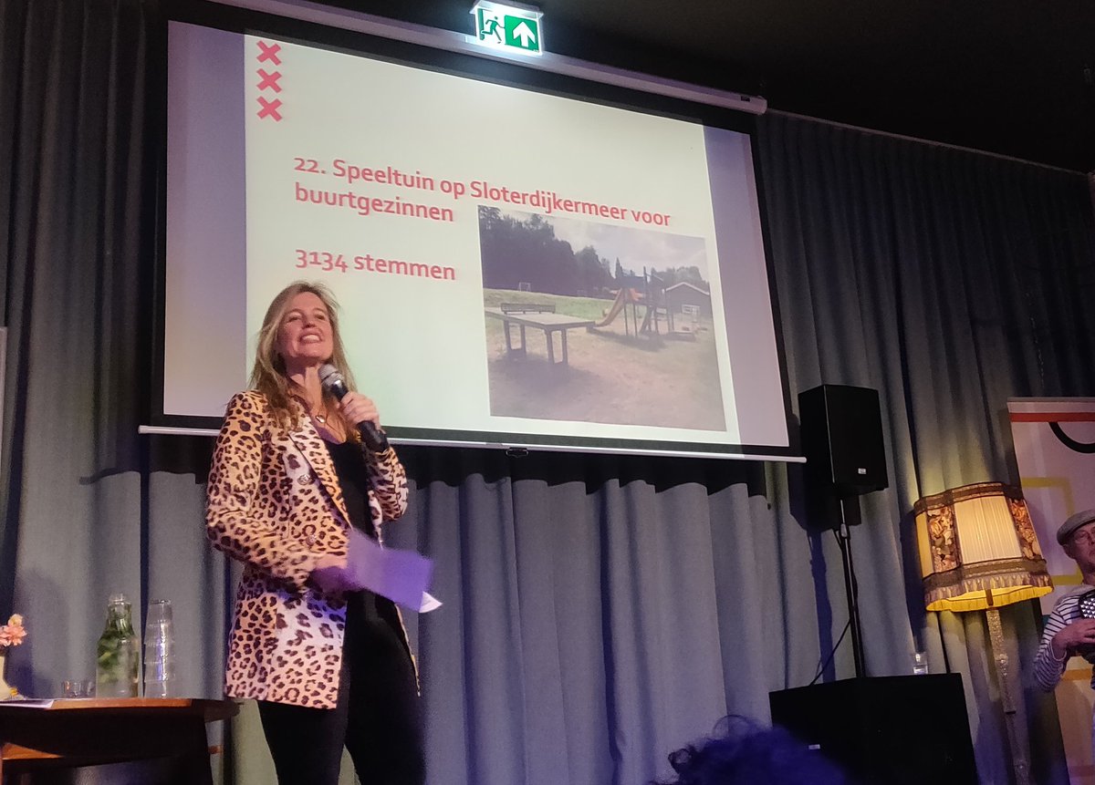 TuinWesterpark's tweet photo. Sloterdijkermeer krijgt budget voor een speeltuin 🙌
Project #DeEetbareStoep kan uitbreiden 🌱
Mooie extra middelen voor 
via #WestBegroot om de leefomgeving mooier te maken.

https://t.co/FcjVbIrcIe

En

https://t.co/GGFVErXAbh

@esterfabriek 
@fennaulichki 
@Thom_her https://t.co/sDXHPKBfPF