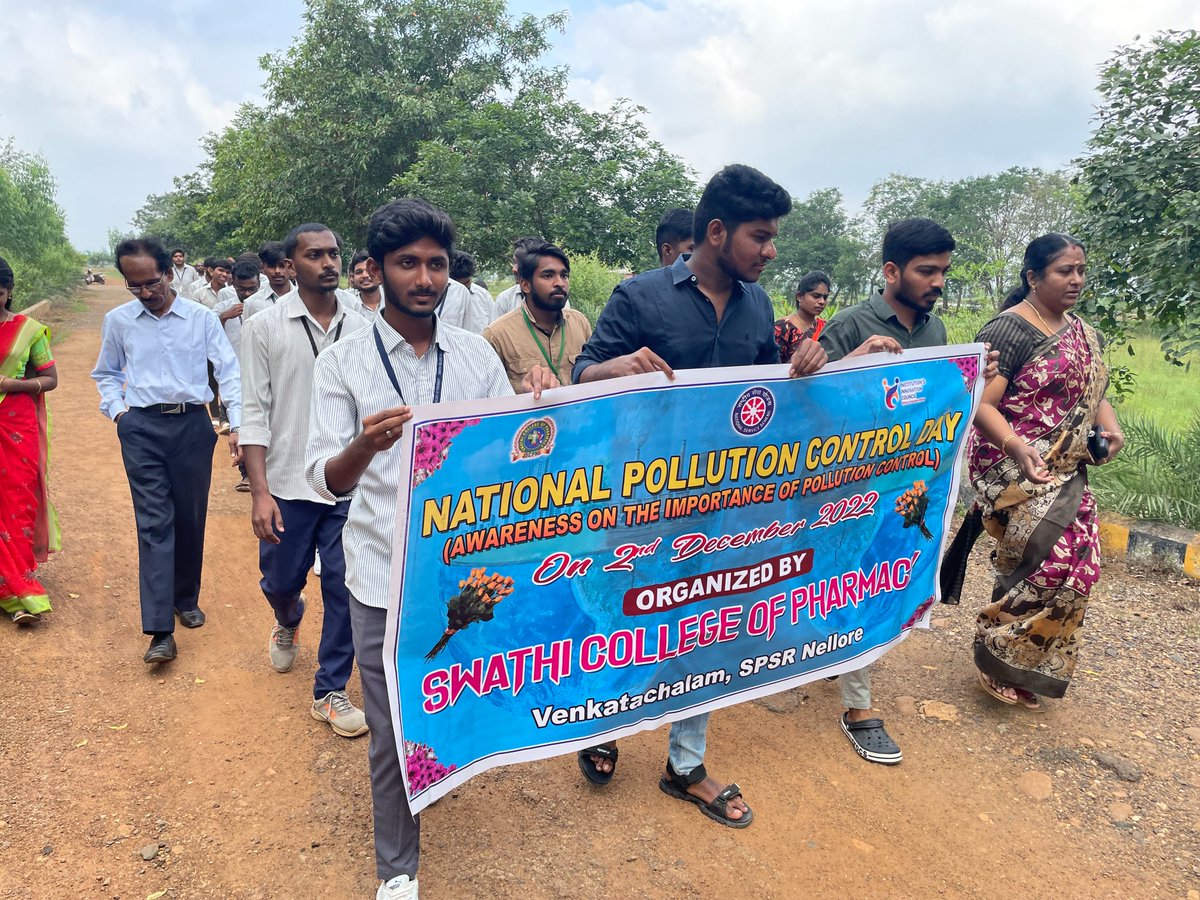academicsswathi's tweet photo. ORGANISED "NATIONAL POLLUTION CONTROL DAY" AND CREATED AWARENESS ABOUT VARIOUS POLLUTANTS THAT CAUSE AIR, WATER AND LAND POLLUTION.
MRO AND OTHER POLICE OFFICIALS WERE ALSO PARTIPATED IN RALLY AND MADE THE PROGRAMME SUCCESSFUL.
#swathicollegeofpharmacy, #SCPN, #MHRDInnovationCell https://t.co/zdieZeafGF