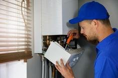 #immobilier Le contrôle annuel de l'état de la #chaudière dans un #logement individuel ou un immeuble collectif comporte désormais la vérification de la présence d'un thermostat et de son bon fonctionnement. Arrêté publié au J.O du 25 novembre 2022 service-public.fr/particuliers/a…