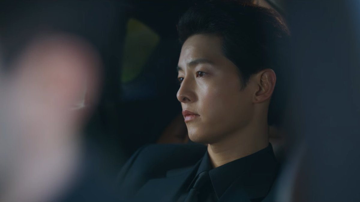 kdrapopthread's tweet photo. Vincenzo memories in my gallery, yep I will never gonna delete this photos. 💕(3) 
#Vincenzo #SongJoongKi #JeonYeoBin #JeonYeoBeen https://t.co/OcnQ1LjEsR