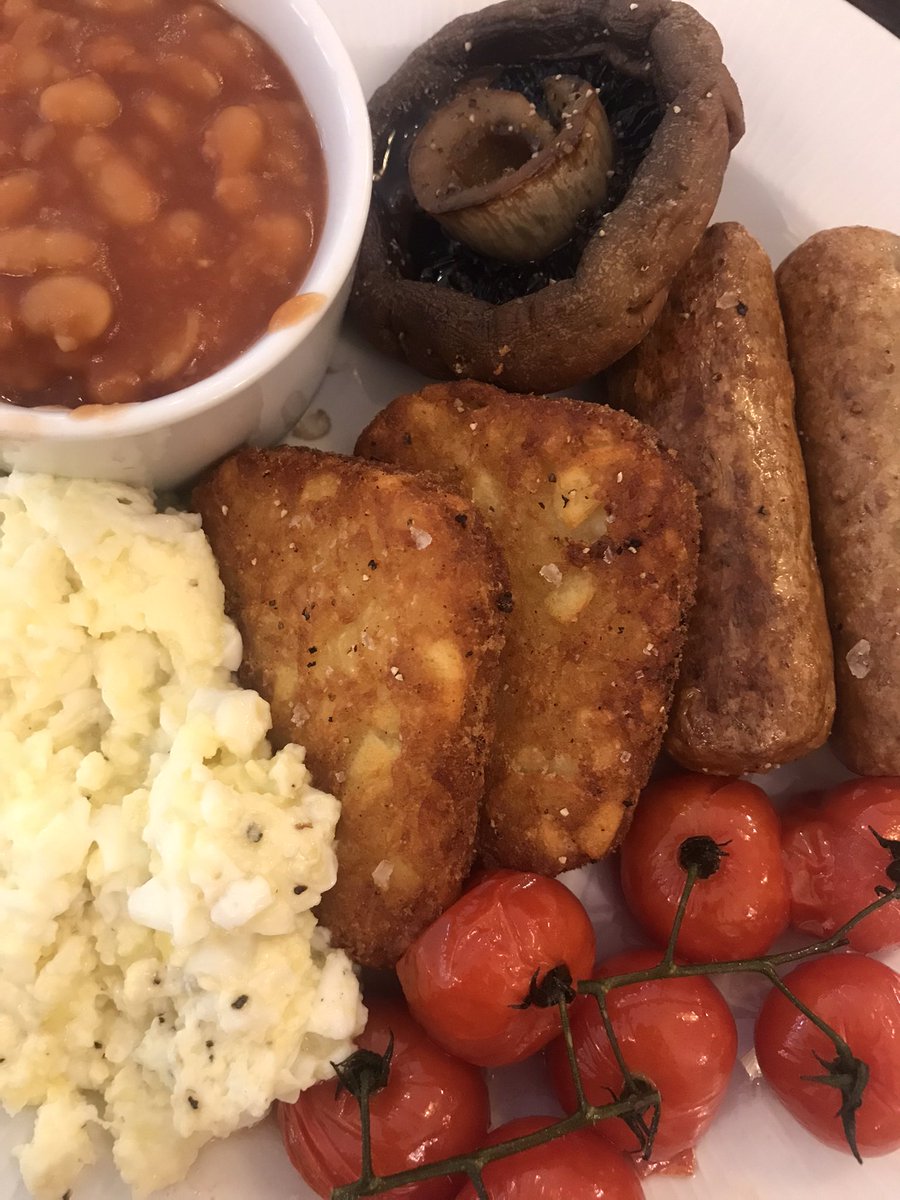 DrAyshaRaza's tweet photo. Several great cafes in #Greenford do a fabulous breakfast be sure to have one today on #EnglishBreakfastDay #BigBoysCafe #CafeExpress #SuperChefCafe #EatLocal #LoveEalingLoveLocal #SmallBusinessSaturday https://t.co/zZhHSFaqN3