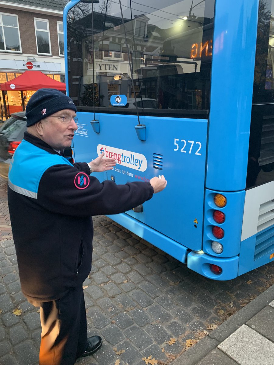 Proefrit met trolleybus 2.0 die deels met bovenleiding, deels op batterijen van Arnhem naar Wageningen en later ook Ede-Wageningen doorrijdt. Mooi duurzaam en snel alternatief voor de auto.