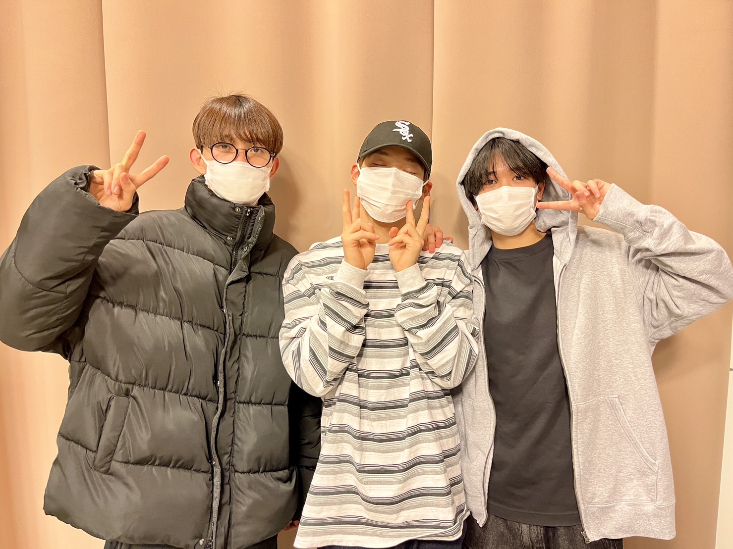 From INI в X: „#フロイニ 1時台ありがとうございました