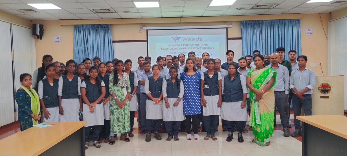 Sensitization on 'Prevention of sexual Harassment of women at workplace Act -2013' awareness Training program conducted at @chennaipetro Manali. 45 employees attended the session. Our Trainers clarified the attendee's doubts/questions regarding the PoSH act.

#poshact #weedsngo