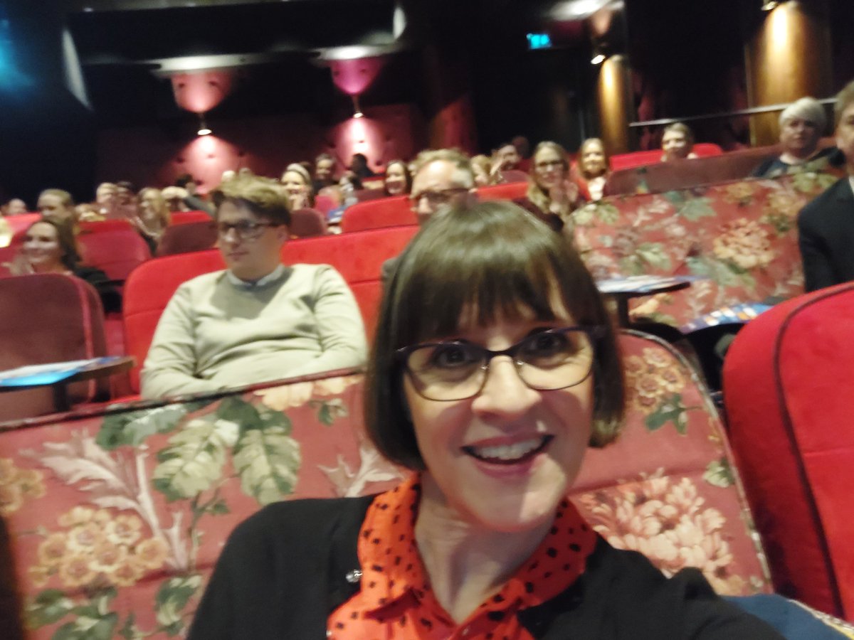 Sadly no win for <a href="/CommsUnplugged/">CommsUnplugged</a> (but we were highly commended) or <a href="/DorsetHealth/">Dorset HealthCare</a> in the #Unawards22 but what a fab celebration of all the ace work going on in #comms. Well done to <a href="/DorsetCouncilUK/">Dorset Council UK</a> for your win! So fab to see everyone again in #Brum 🥰