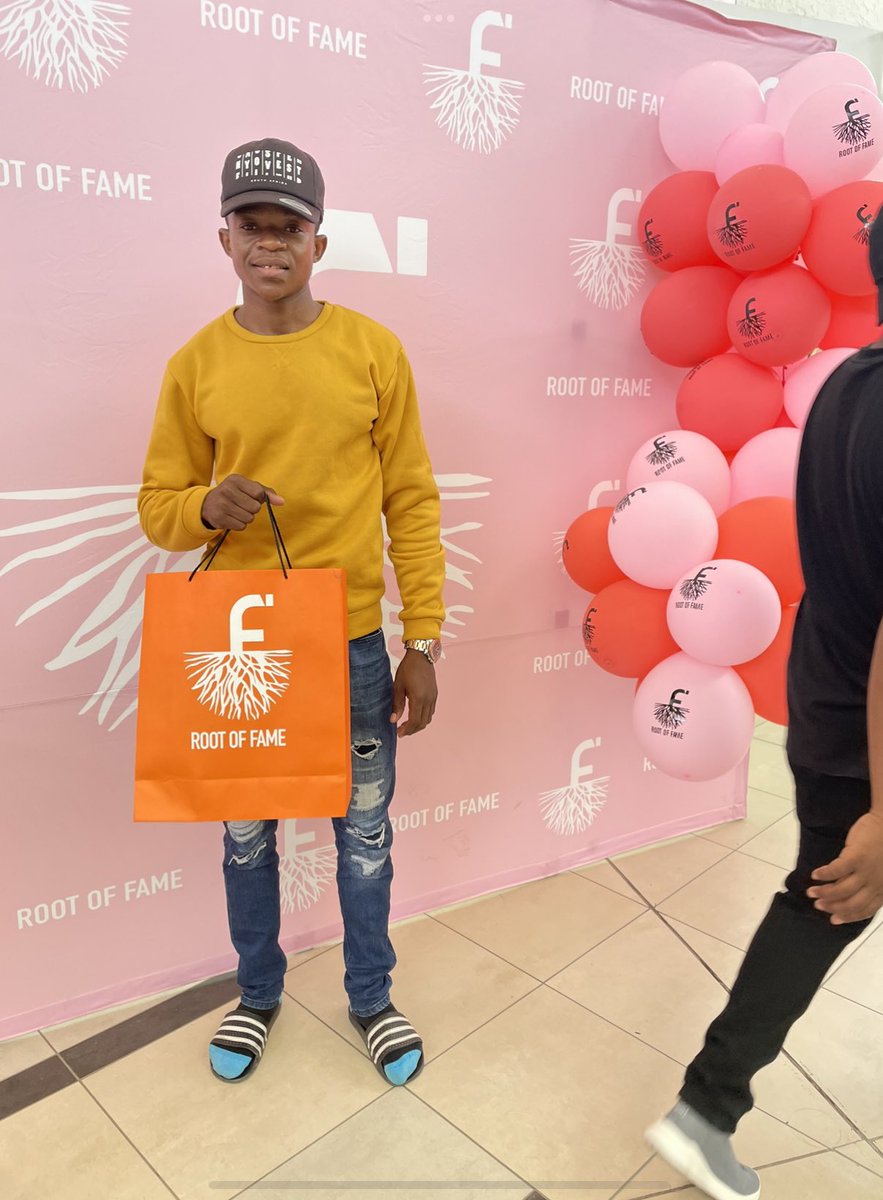 rootoffame's tweet photo. ROF flying off the shelves 🚀 Etla ko Mahikeng Mall now😎
#ROFatFillUp https://t.co/ti0wkoTDxA