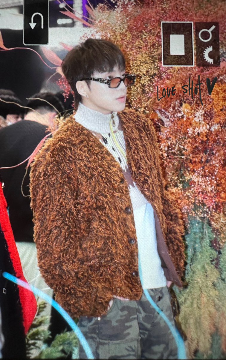 loveshot_y8n's tweet photo. 221202 NVP Project 

12월의 선물🎁

@official_yoon_ 

#승윤 #강승윤 #SEUNGYOON #위너       #winner https://t.co/TbBkTaPxnr