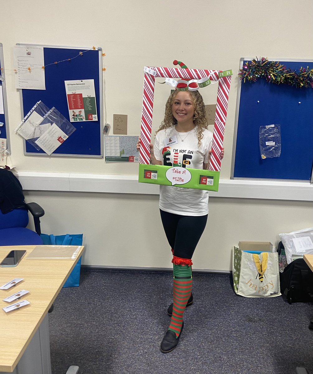 The TNA team are hosting #ElfDay at the Education Centre today. Raising money for Alzheimer’s Society 🎄❤️ #Elfie <a href="/shan3mily/">Shannon Emily Rogose</a> <a href="/DonnaBarnes2010/">#DonnaBarnes</a>