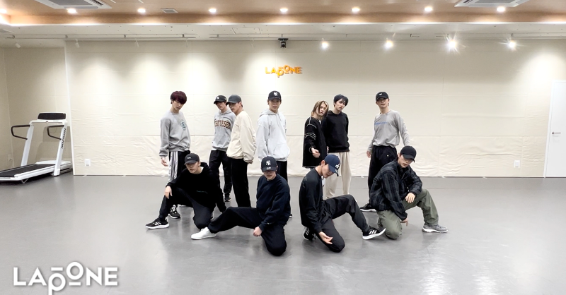 official__INI's tweet photo. INI｜'SPECTRA' Practice Video
(https://t.co/yo6zIbaPeI)

2022.12.14 RELEASE
INI 1ST ALBUM  "Awakening"

#INI #INI_Awakening #SPECTRA
