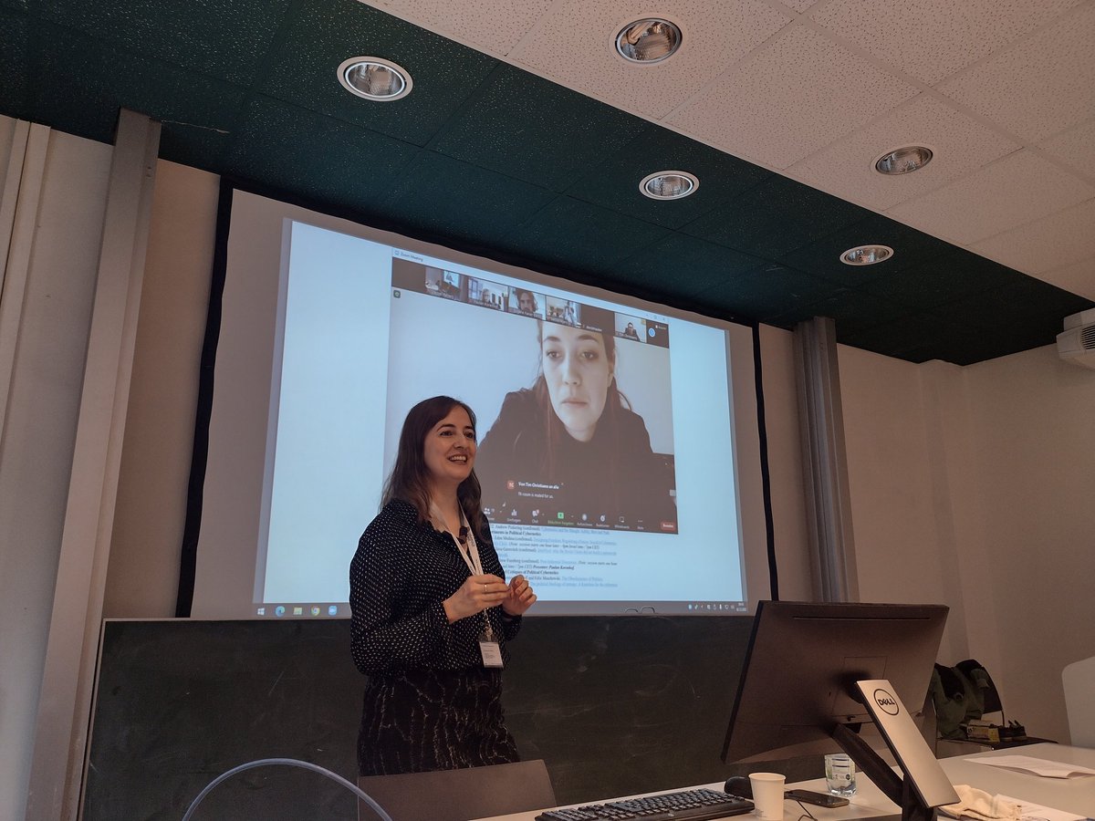 ParetoJulia's tweet photo. Political Cybernetics Workshop #PhilTech group starting in @univienna now @symboliev @WesselReijers and @AnnaNosthoff! https://t.co/v0yTrtlULY