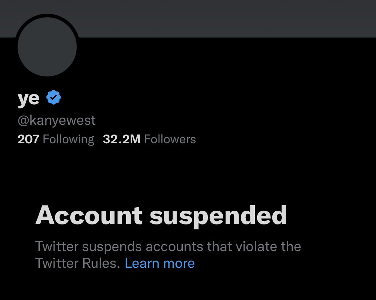 XRP_Clown_'s tweet photo. @elonmusk @elonmusk you're an idiot for this https://t.co/mmYTURD7Bp