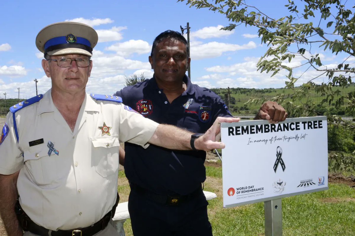 claudine tweet media