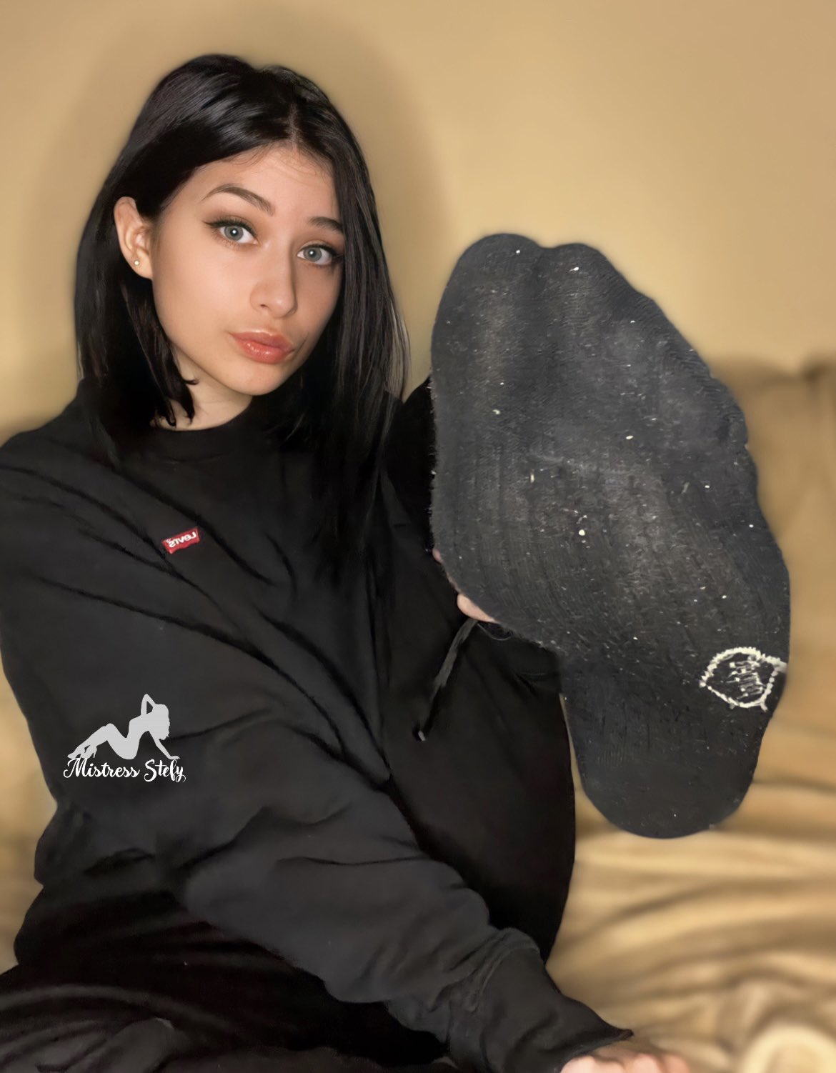 TW Pornstars - ♛ 𝐆𝐎𝐃𝐃𝐄𝐒𝐒 𝐒𝐓𝐄𝐅𝐘 ♛ OnlyFans 12.99$. Twitter. Guardati come sei patetico, persino