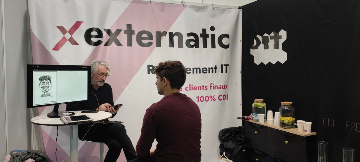 Externatic's tweet image. Go 🚀 venez nous voir et assister à un programme de conférences incroyable au @bdxio aujourd&apos;hui 🤩

#recrutementtech #womenintech