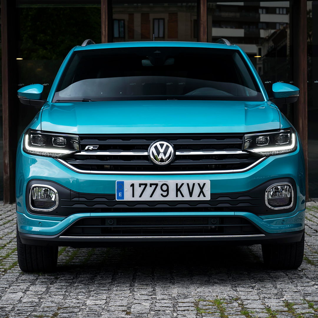 Hay que ver cómo te mira el #VWTCross…😍 Tentador, ¿verdad?😏

#VW #Volkswagen #TCross #VolkswagenMadrid #CastellanaWagen