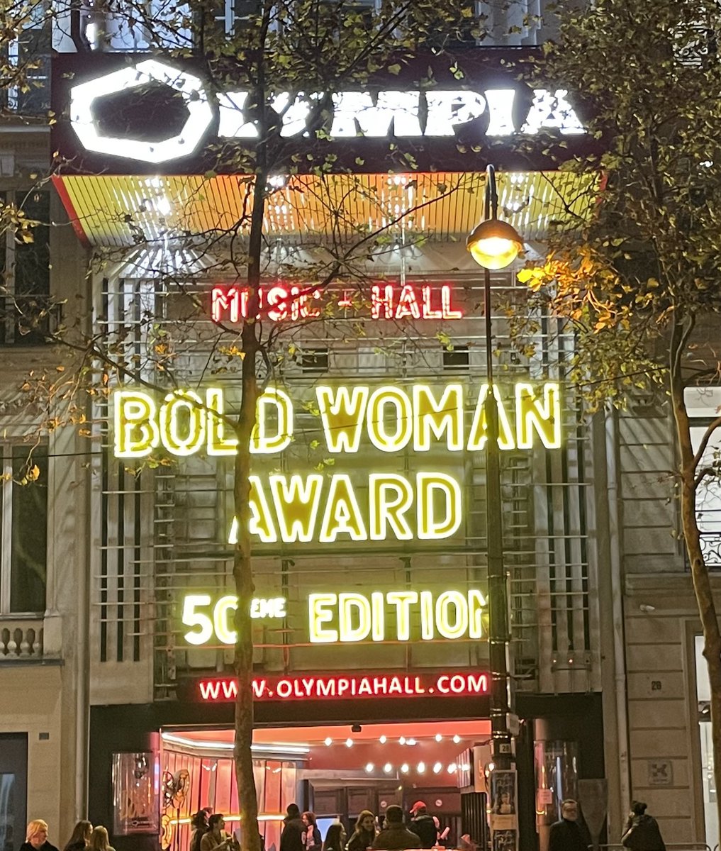 Les femmes entrepreneures à l’honneur hier soir à l’Olympia, pour la 50e édition Bold Woman Award;
Heureuse d’avoir été présente pour célébrer l’audace et le courage de l’entreprenariat au féminin. Bravo notamment à la brillantissime ⁦⁦⁦⁦⁦⁦⁦<a href="/lisavignoli/">Lisa Vignoli</a>⁩✨