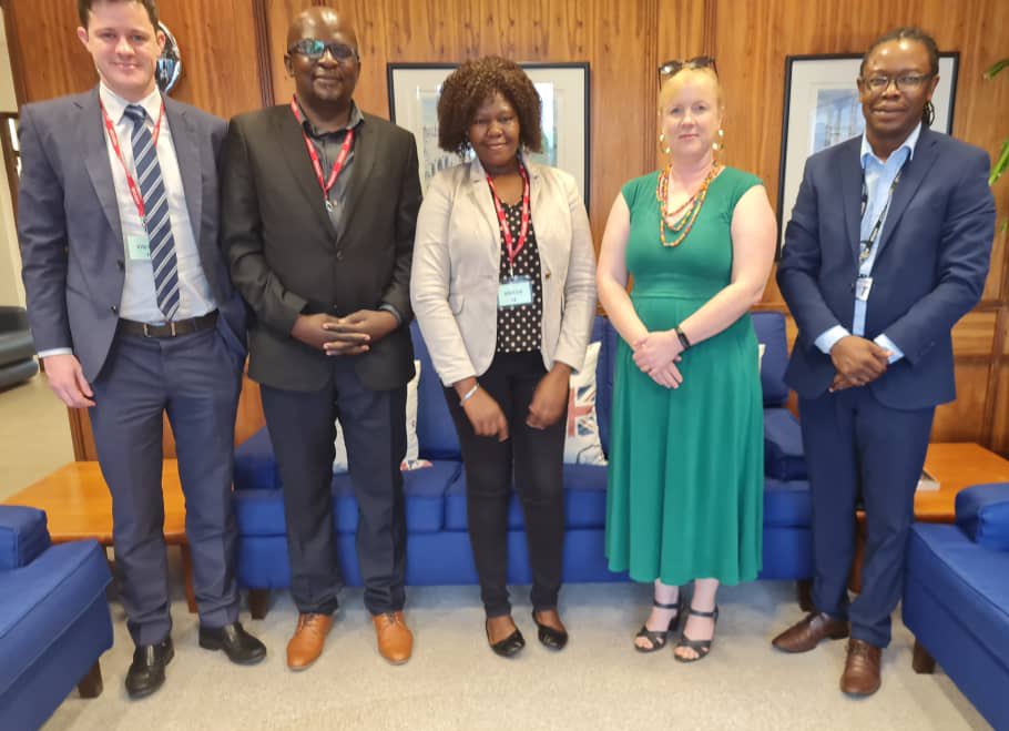 Sophia Willitts-King (@sophiawillittsk) on Twitter photo Delighted to meet <a href="/WFD_Democracy/">Westminster Foundation for Democracy (WFD)</a> and Centre for Civil Society Strengthening to discuss our shared commitment to gender inclusion in politics. Vital women’s insight is part of Malawi’s future. #Malawi <a href="/Viwemi3/">Viwemi</a> <a href="/5050campaignmw/">50:50 Campaign Malawi</a> <a href="/UKinMalawi/">UK in Malawi</a> Delighted to meet <a href="/WFD_Democracy/">Westminster Foundation for Democracy (WFD)</a> and Centre for Civil Society Strengthening to discuss our shared commitment to gender inclusion in politics. Vital women’s insight is part of Malawi’s future. #Malawi <a href="/Viwemi3/">Viwemi</a> <a href="/5050campaignmw/">50:50 Campaign Malawi</a> <a href="/UKinMalawi/">UK in Malawi</a>