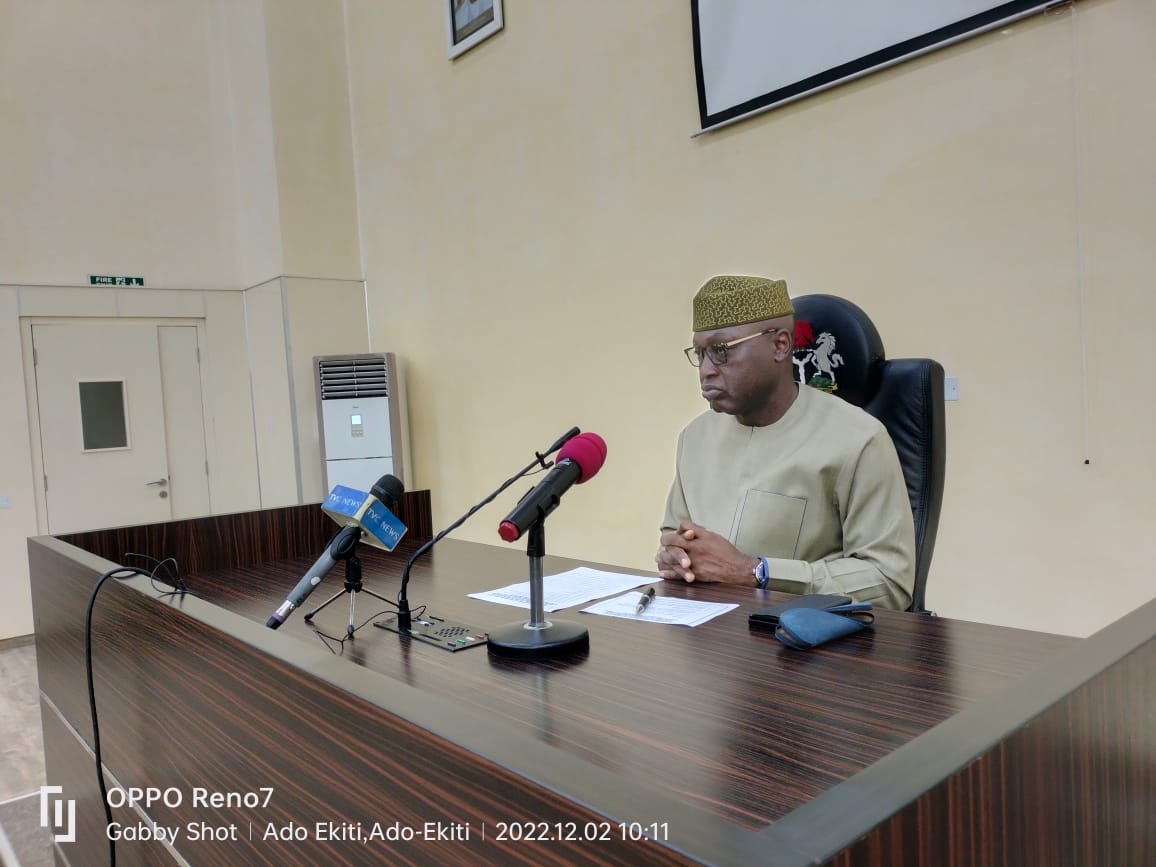 JohnpaulID's tweet photo. #EkitiSpeaker,#RtHonBunmiAdelugba led 22 members of #EKHA to the signing ceremony of 2022 supplementary appropriation bill by HE,Gov @biodunaoyebanji today.
#EkitiisMovingForward
@cpsekiti @AO1379 @eggheader @seunfakze @yinkaoyebode1 https://t.co/DYuQDl1J75