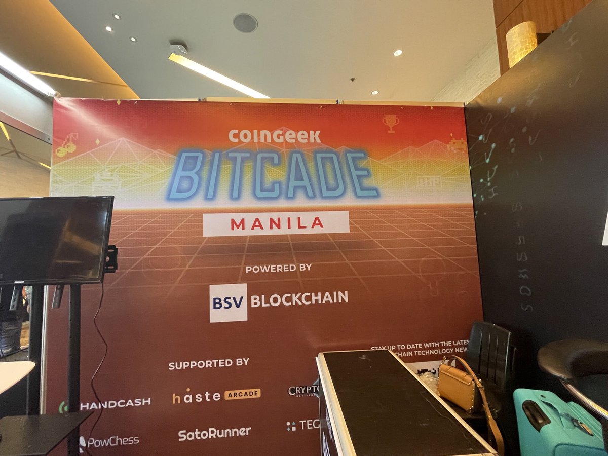 GlobeWeb3's tweet photo. #philippineblockchainweek answered lots of questions in my head about blockchain, security, transparency and scalability.  #BSVscale #fast #secured. I’m on the right blockchain! https://t.co/jpPfMeJDCf