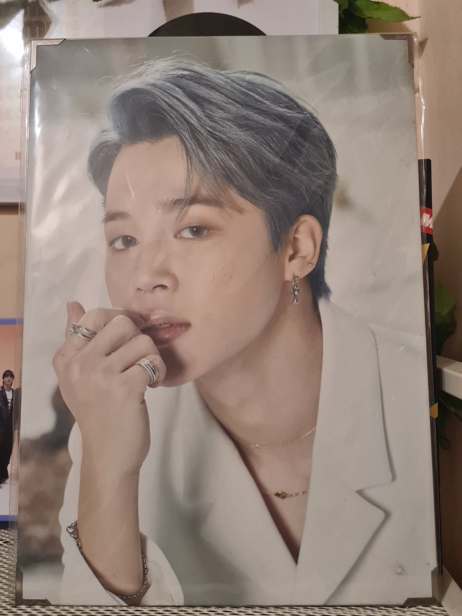 rierie_min's tweet photo. wts lfb ph only
bts onhand

MOTS Premium Photo 
Jimin ▪︎ Hobi
300 each
500 both

reply mine or dm
can do sdd, sco

t. mots pp hobi hoseok jimin bts https://t.co/x2b6eNPcDs