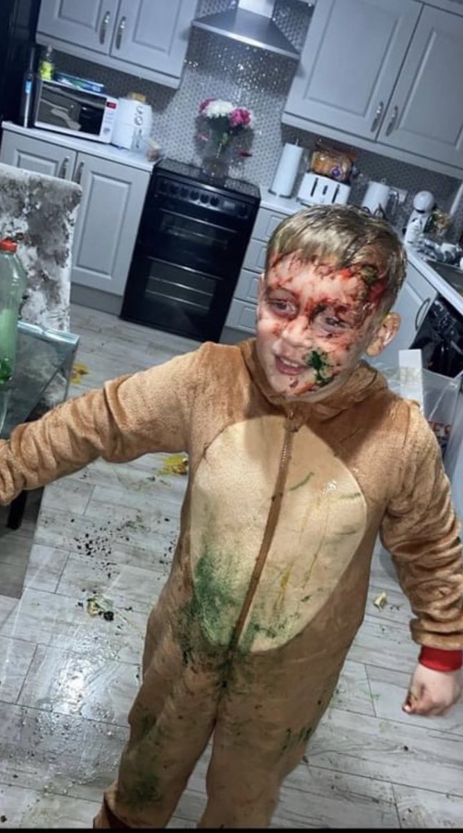 NoContextBrits's tweet image. 