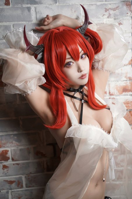 Twitterのコスプレ画像22