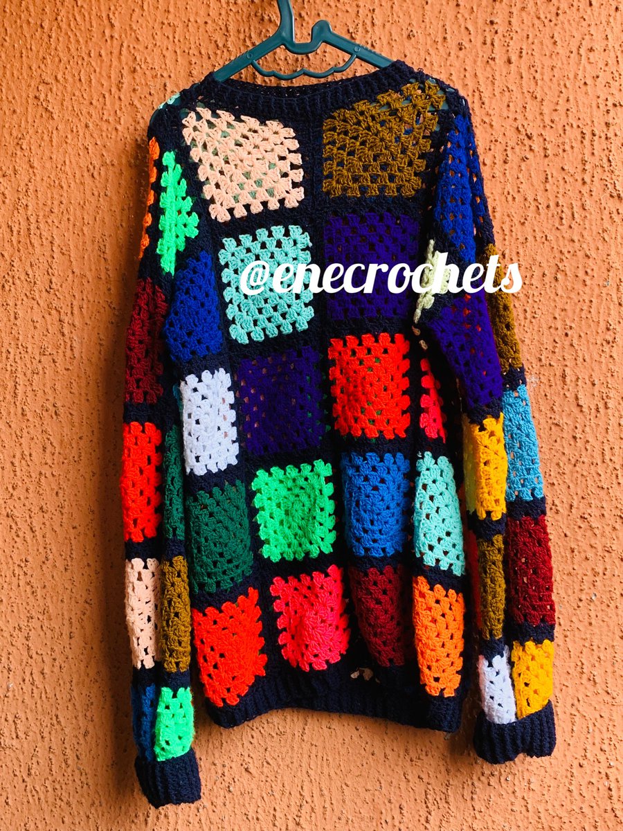 Ene_crochet's tweet photo. I made this granny sweater for a handsome man and the fitting is 🔥 

Help me to RT my handiwork 🙏😭 https://t.co/WeUZSnWv5q