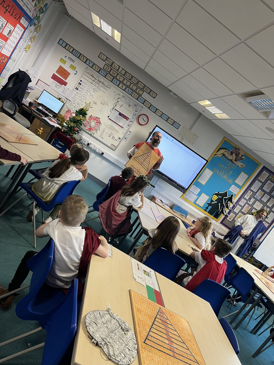 DeLacyPrimary's tweet photo. Lower Key Stage 2’s ‘Roman day’ is well underway here at De Lacy! #Romans #Historyexperience 🇮🇹 https://t.co/rSYzCYvVNJ