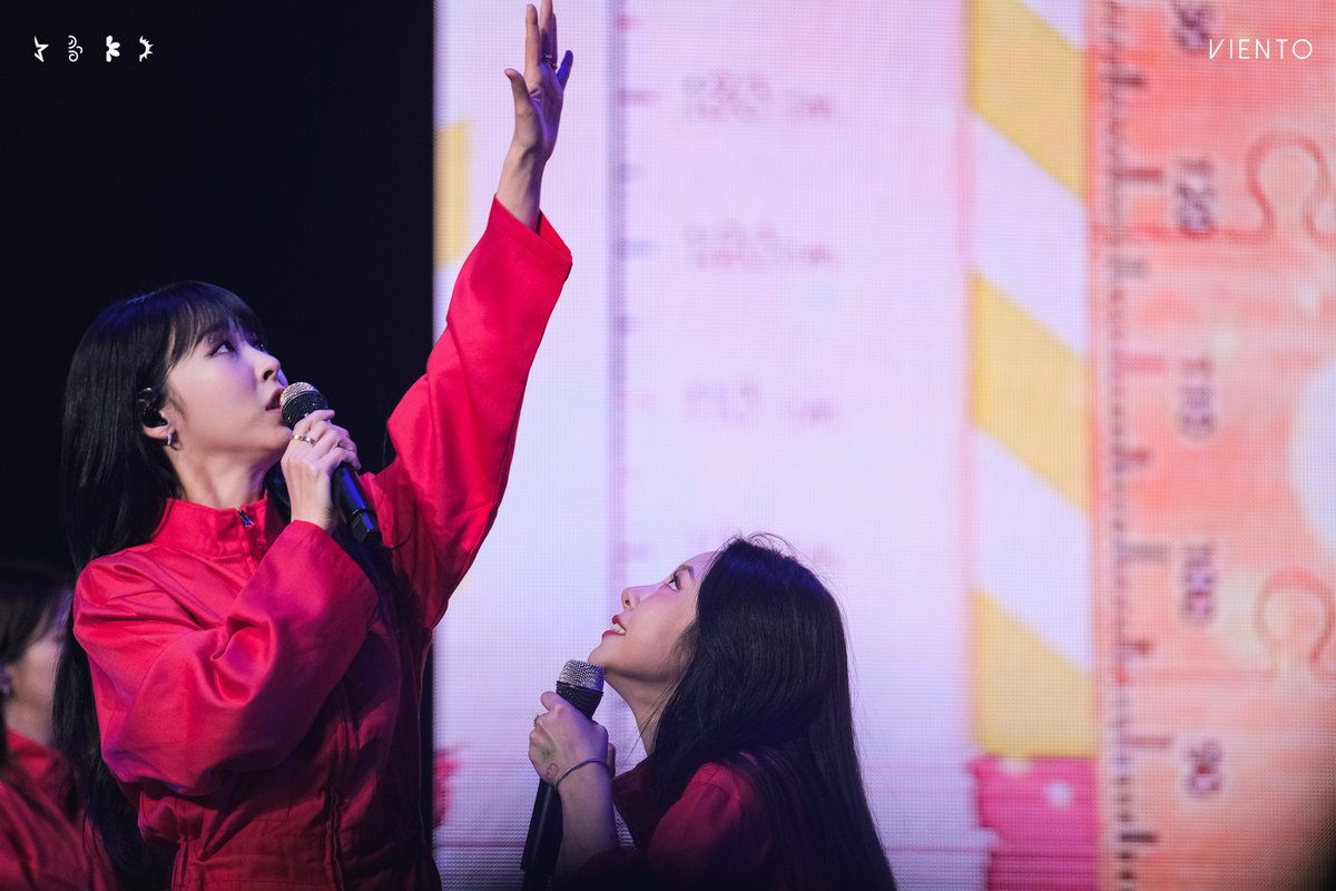 vientoswfs's tweet image. 221118

😂

#마마무 #MAMAMOO 
#문별 #휘인 
#MOONBYUL #WHEEIN