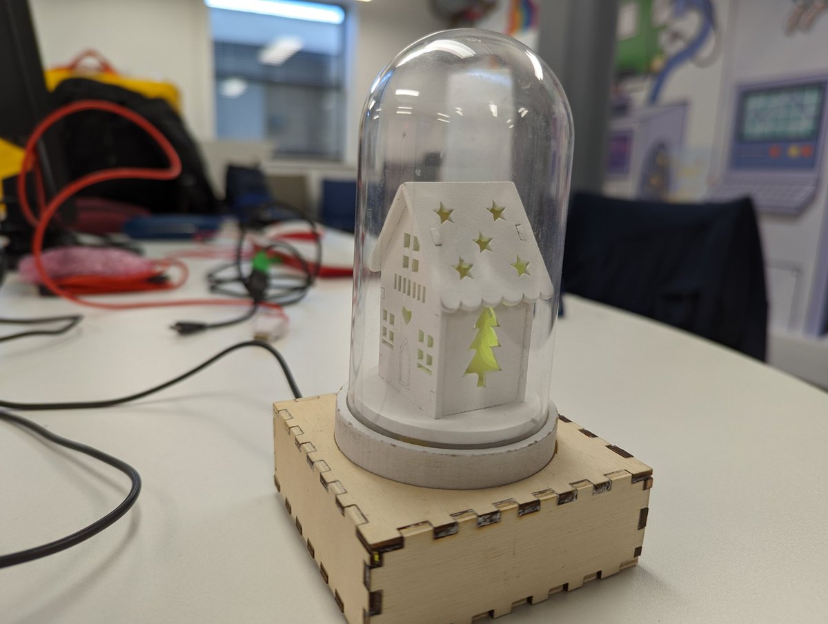 At the last of the year <a href="/Raspberry_Pi/">Raspberry Pi</a> <a href="/PiTowersDojo/">CoderDojo PiCentral</a> and showing off some Christmas project, my 'Naught or Nice', Christmas trees by <a href="/PocketMoneyTron/">Andrew Gale</a> and a hacked Poundland Christmas house running a <a href="/cheerlights/">CheerLights</a> client.
Ps: hope it is not going to be a blue Christmas!!