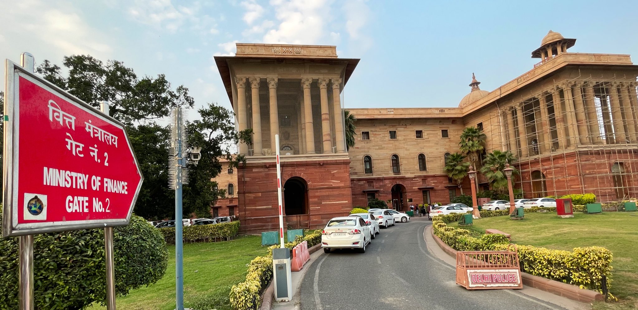 Ministry of Finance on Twitter: "Union Finance Minister Smt. @nsitharaman will start her #PreBudget2023 consultations with different stakeholder Groups from tomorrow, 21st Nov 2022, in New Delhi, in connection with the forthcoming