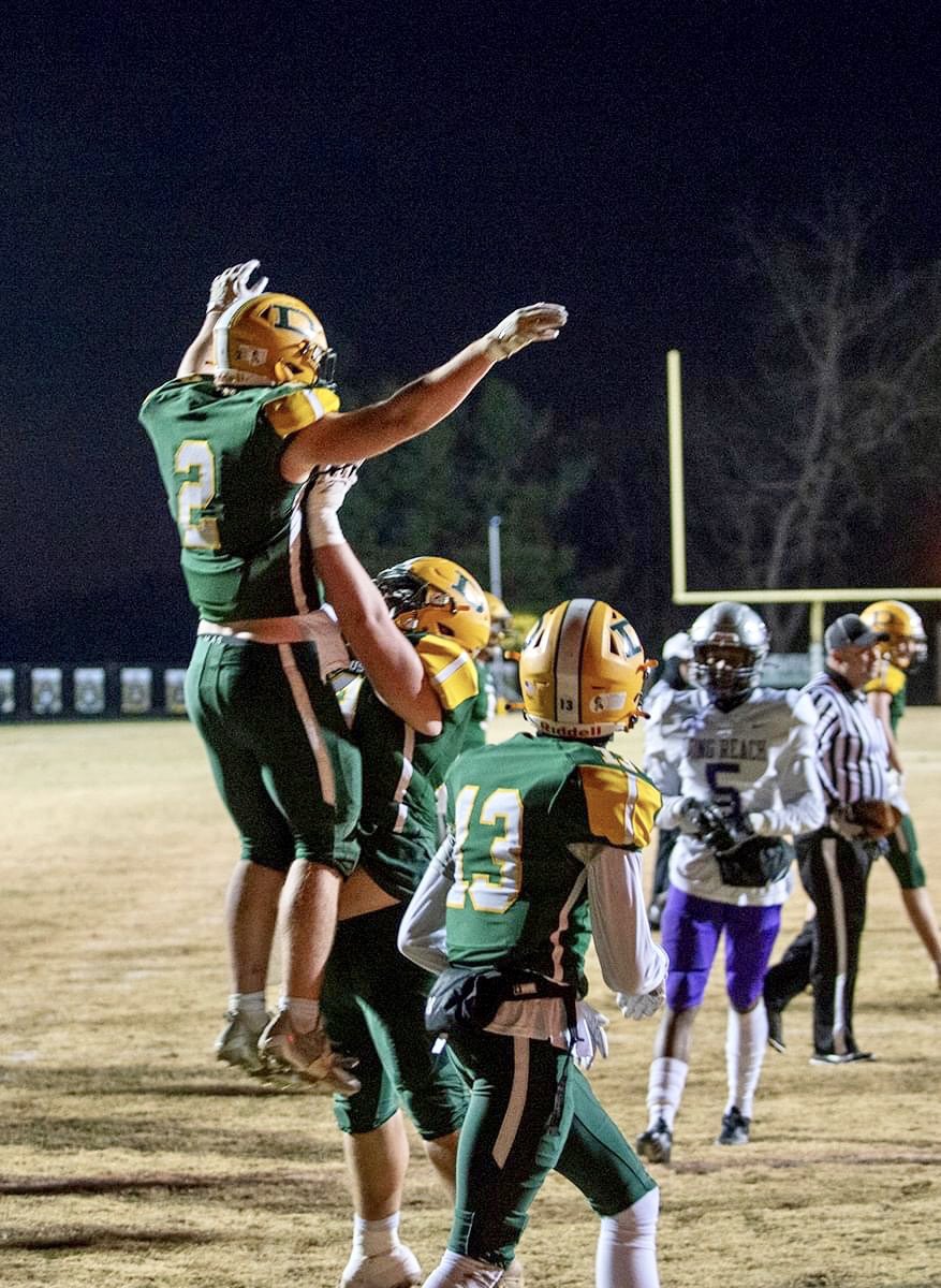 Denis D Dunathan tweet media