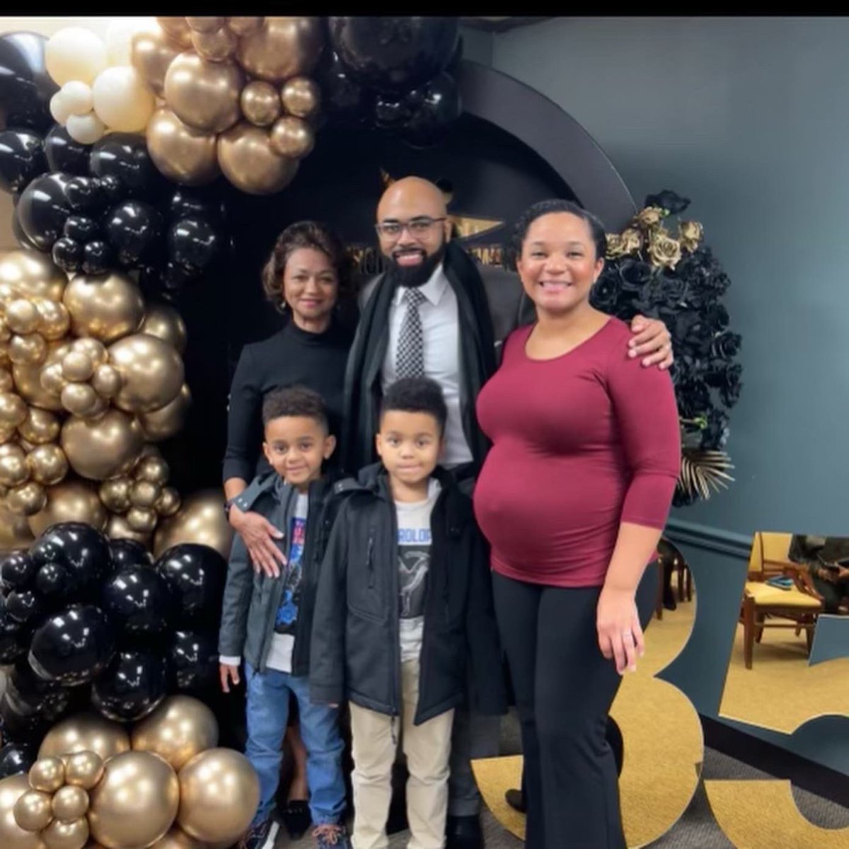 TCWWHouston's tweet image. Today we celebrate our 35th Pas &amp;amp; Church Anniversary!

Bring the entire family &amp;amp; take photos with the 35th anniversary installs at each campus. Attire: GREEN

Guests:
Drs. Freddy J. Clark &amp;amp; AB Sutton Jr 
Live.tcww.org
#Celebrating35Years #TCWW35 #WeLovePas #OurJourney