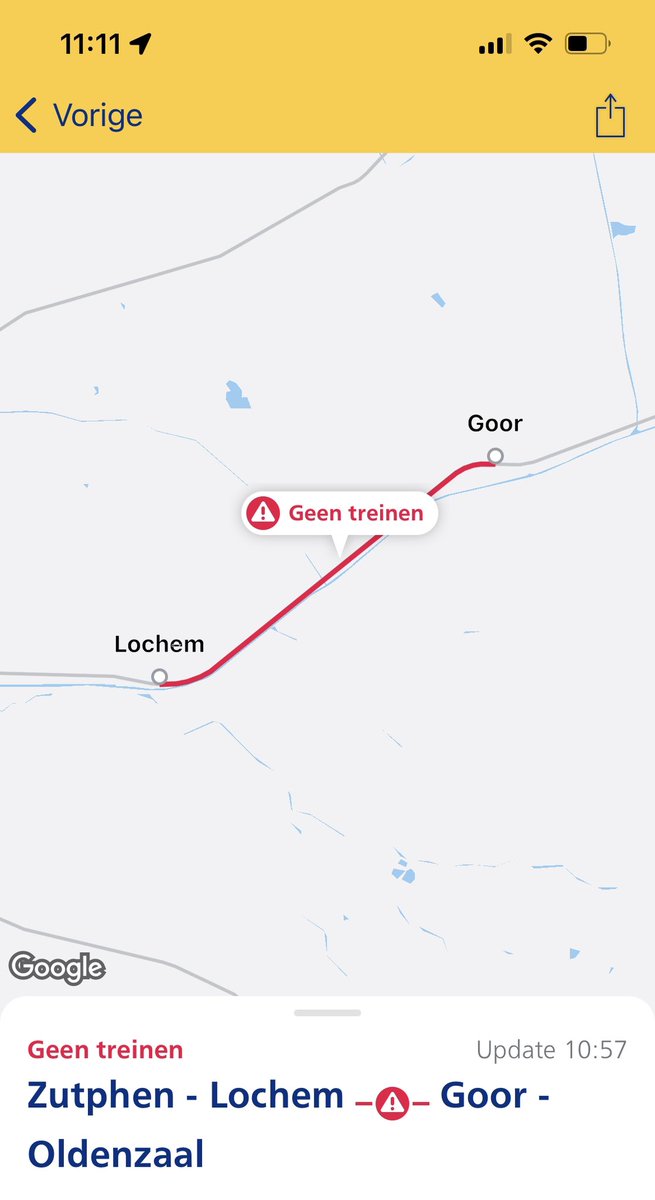 PGroniger's tweet photo. Hard getraind voor de @7Hloop! Kom allemaal met de trein zegt de organisatie. Daar sta je dan in vol ornaat op het perron klaar voor vertrek…”er rijden helaas geen treinen” Bedankt @NS_online Volgende keer maar weer gewoon met de auto. Nu maar opladen voor een rondje bos https://t.co/E1wuYA1uHY