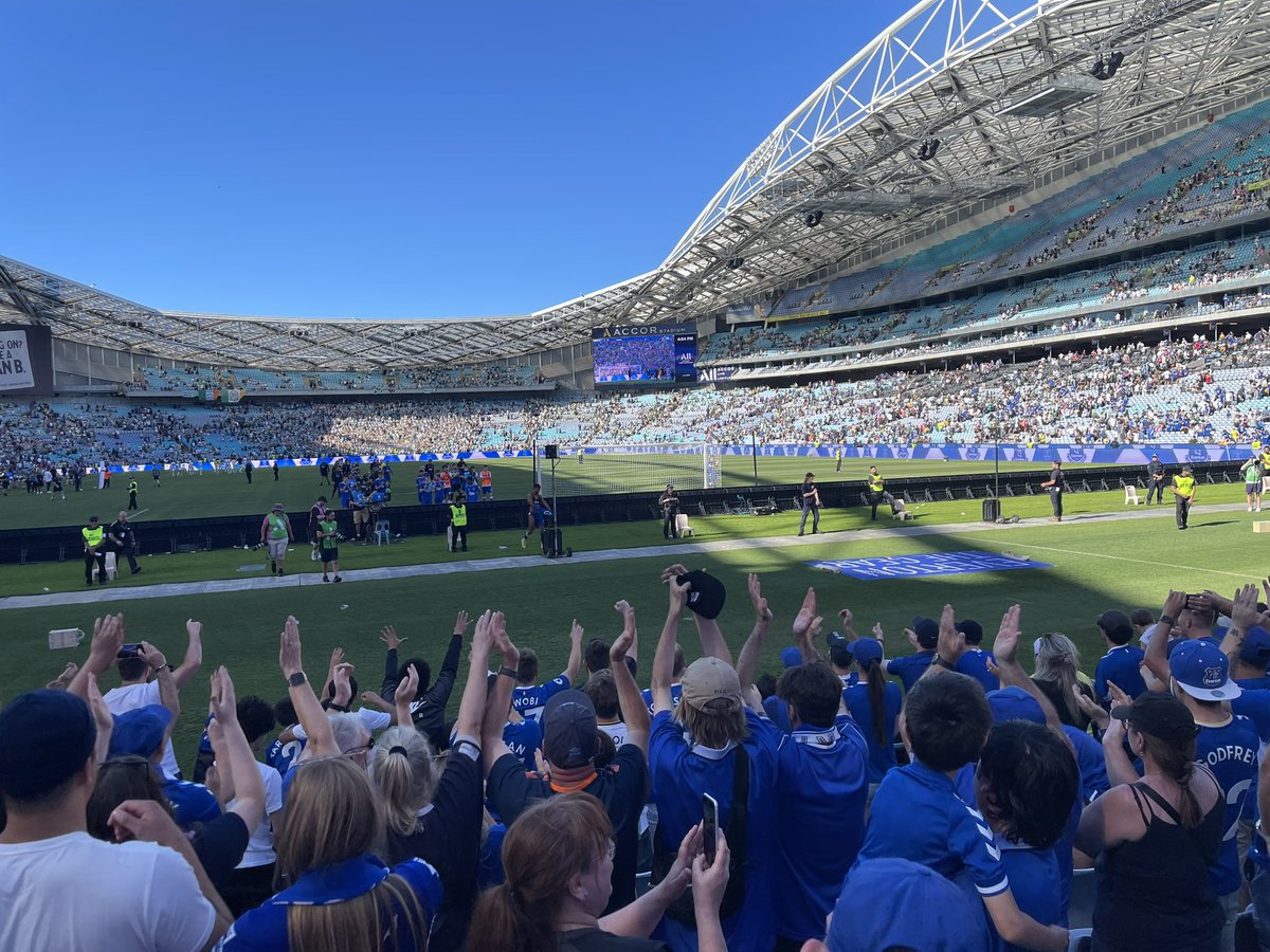 ToffeesVictoria's tweet photo. Fantastic day #SydneySuperCup #Everton https://t.co/cXsogPRrPp
