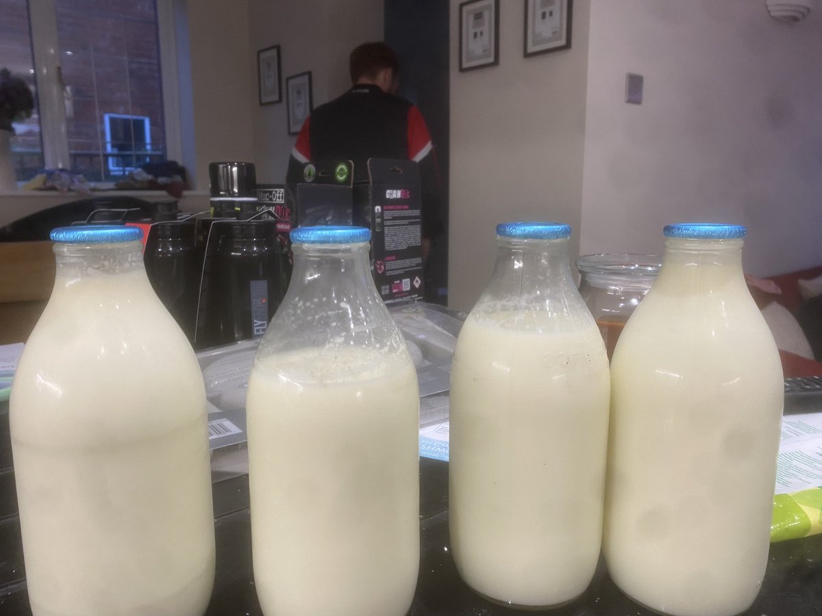 roisingavin's tweet photo. @milk_and_more I take it there was an issue at the dairy 😂😂 https://t.co/yTSGGpTVTr