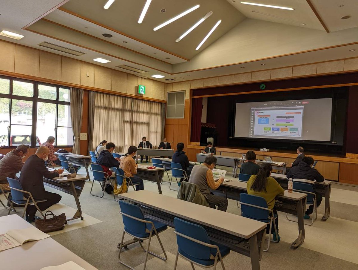 TairaTogashi's tweet photo. 三重4町での地域通貨がス��ートします！事業者説明会を順次行っています。先週は大台町と明和町でした。
今週は多気町と度会町で説明会を行います！お気軽にご参加いただけますと幸いです。
https://t.co/MJ43QsfyBv

#三重広域デジ田 #スマートシティー #多気町 #明和町 #大台町 #度会町 #地域通貨 https://t.co/3RmGpdQX9d