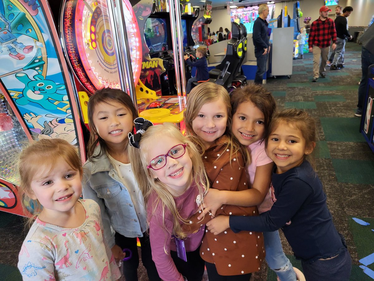 OCTBarnes's tweet photo. So glad we were able to join you in celebrating your birthday party today!! Happy Birthday Brynlee 🎂 🥳 https://t.co/Q0d4By5Qnm
