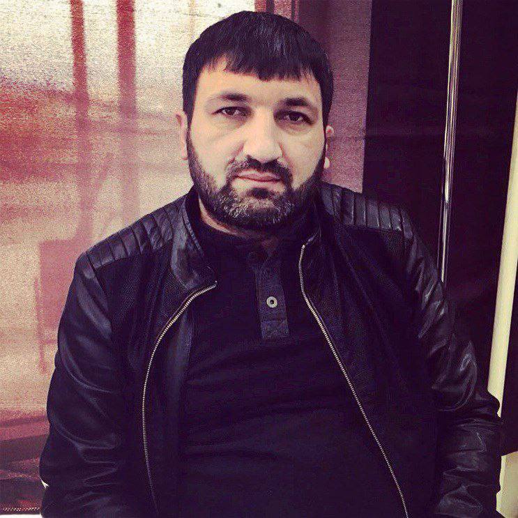 VectorDreemurr's tweet photo. ⚠️ТВИТЕР НЕ БАНЬ⚠️

В Москве азербайджанец начал продавать своего волосатого хомячка, школьнице  продающей котят. После угроз обратиться в полицию, он заявил что его взломали. https://t.co/rfMEm2wBI5