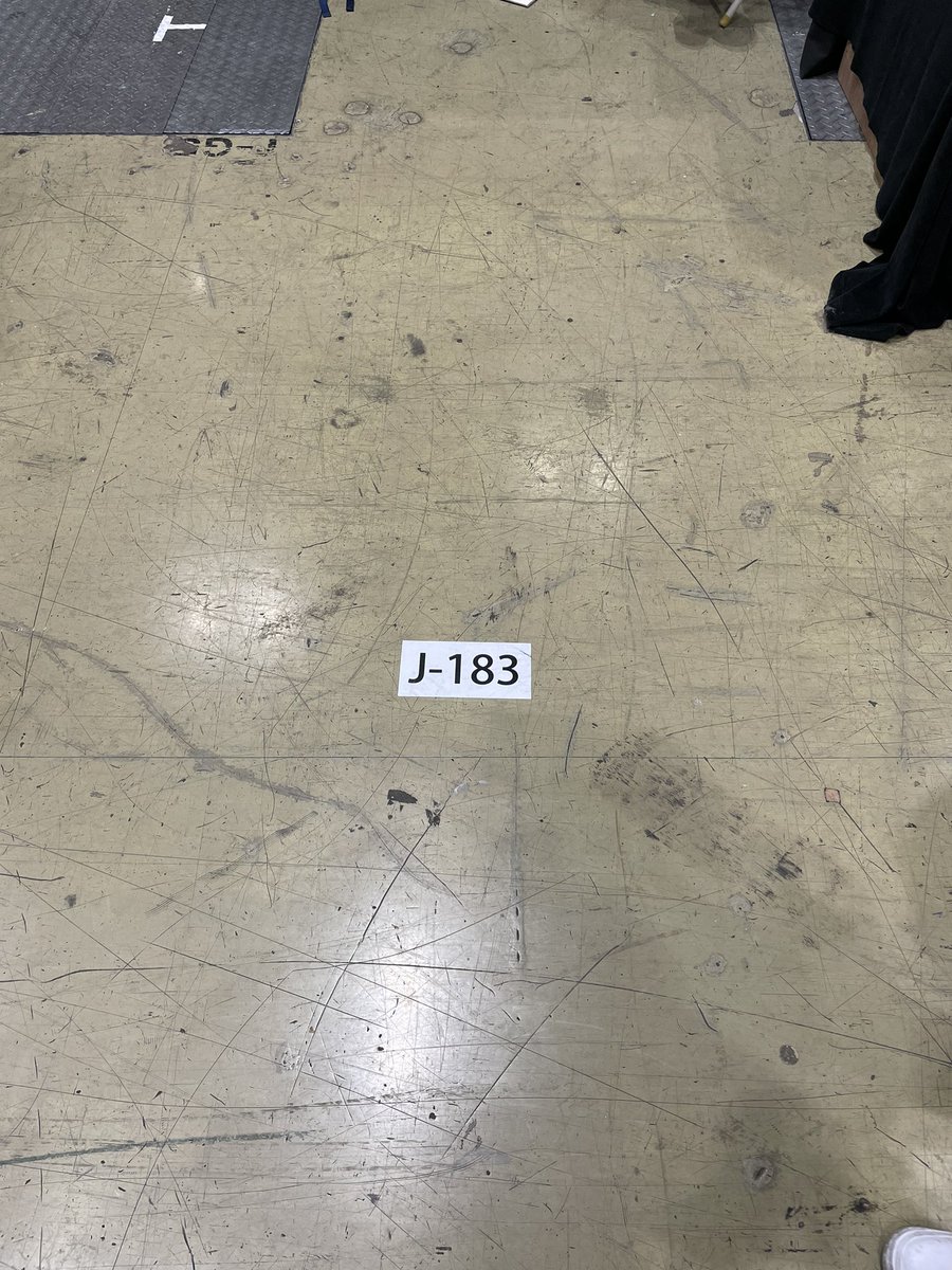 douflower's tweet photo. デザインフェスタvol.56無事に終了致しました。ご来場いただきました皆様ありがとうございました🌹
#デザフェス56 https://t.co/uWtCTTPZei