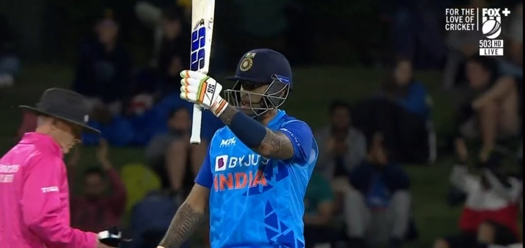 YOUDO20466410's tweet photo. #SuryakumarYadav #INDvsNZ #NZvIND #NZvINDonPrime https://t.co/hf0sUX2BYp