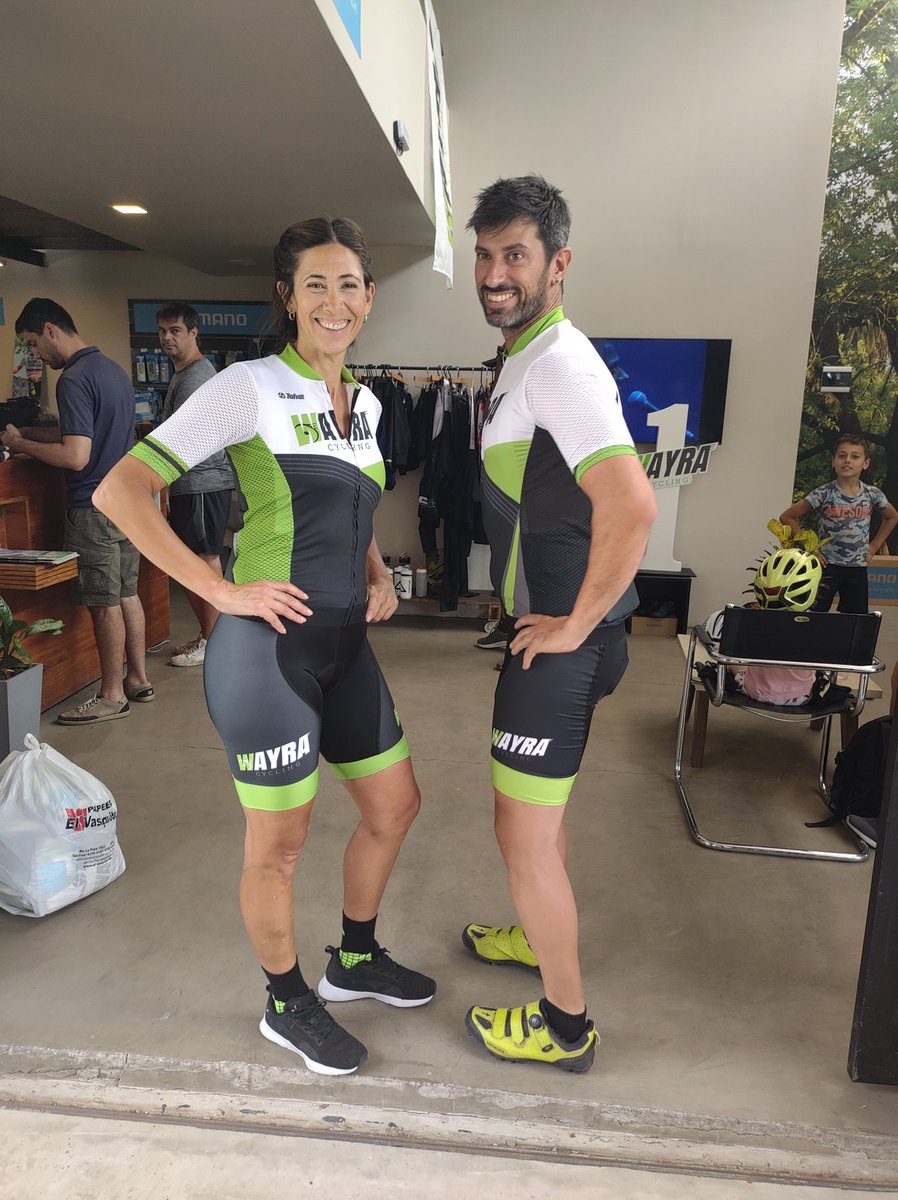 silcocca's tweet photo. FeliZzz Primer Año! Wayra! Gracias Vanina, Julián y Gustavo, por abrirnos las puertas a esta hermosa comunidad y descubrir el mountain bike! buen finde @todonoticias #estefinde https://t.co/ybrLAhmiOF