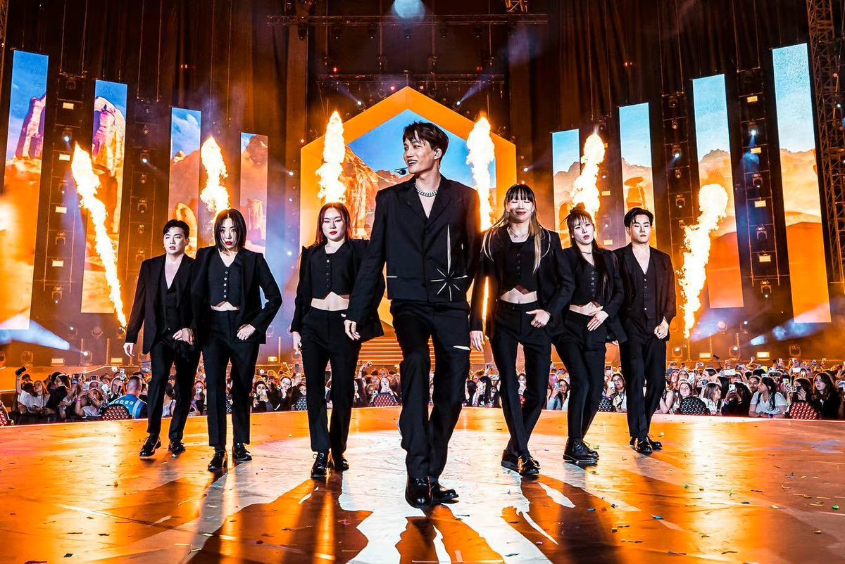 2022 Top 30 Most searched K-pop male idol on YouTube in US (until now)
No.4 #KAI 🐻
KAI is the highest charting SM idol✨US solo concert when🥺