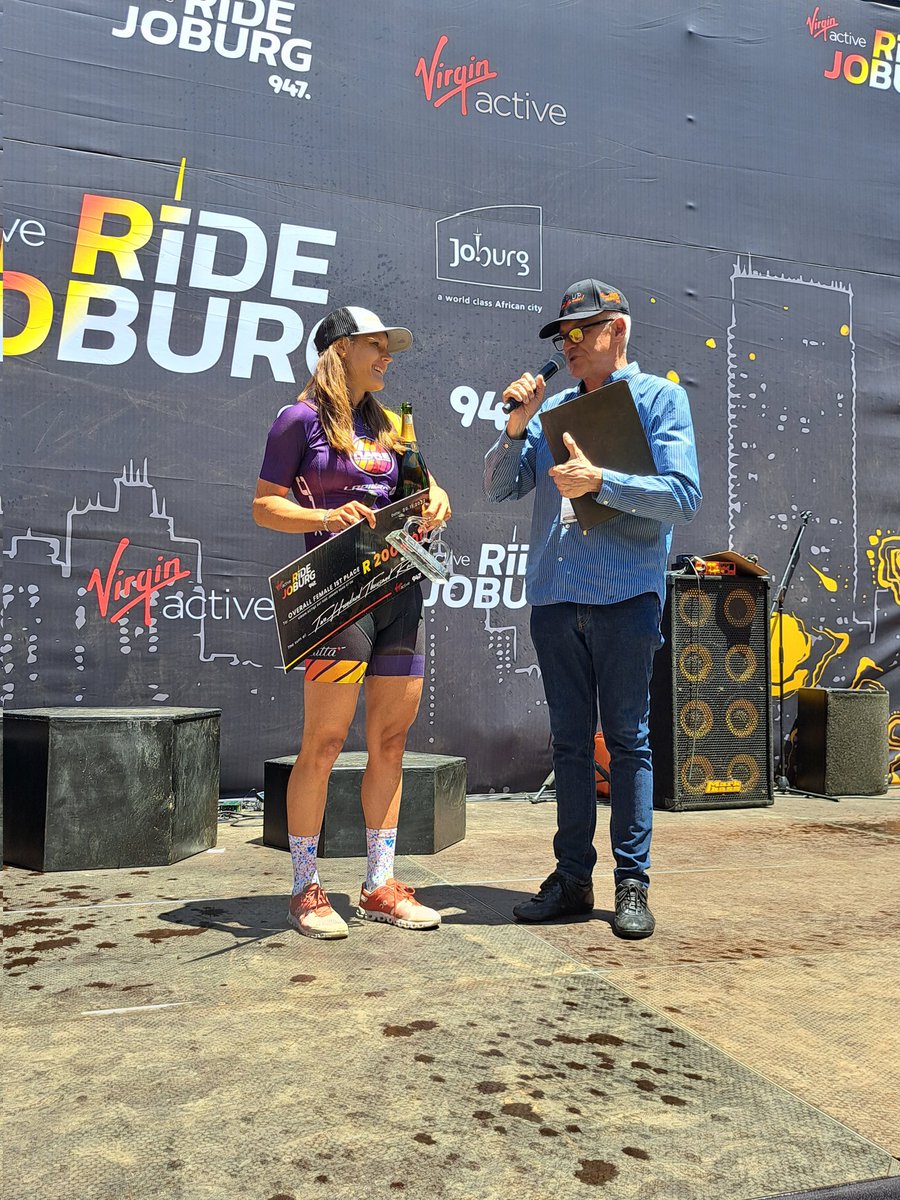 CityofJoburgZA's tweet photo. Ride Joburg 2022 Elite Women's Results:
1st: Vera Looser
2nd: Tiffany Keep
3rd: Kim le Court
CONGRATULATIONS!! π
#VirginActive947RideJoburg #ExploreJoburg #OwnJoburg #SoundsOfJoburg ^NJ https://t.co/4br7fN8Uf8